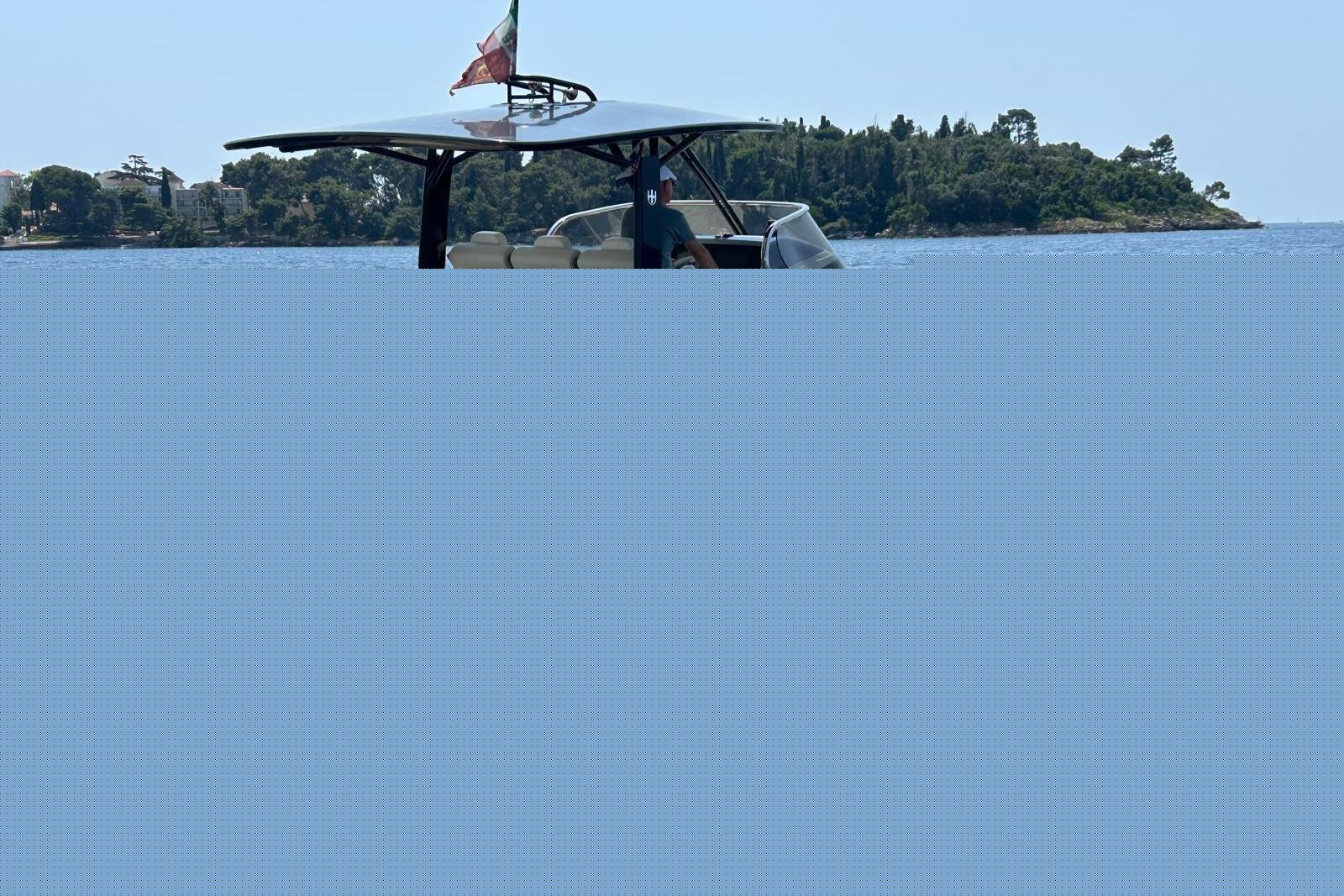 Brokerage Image - 2022 370