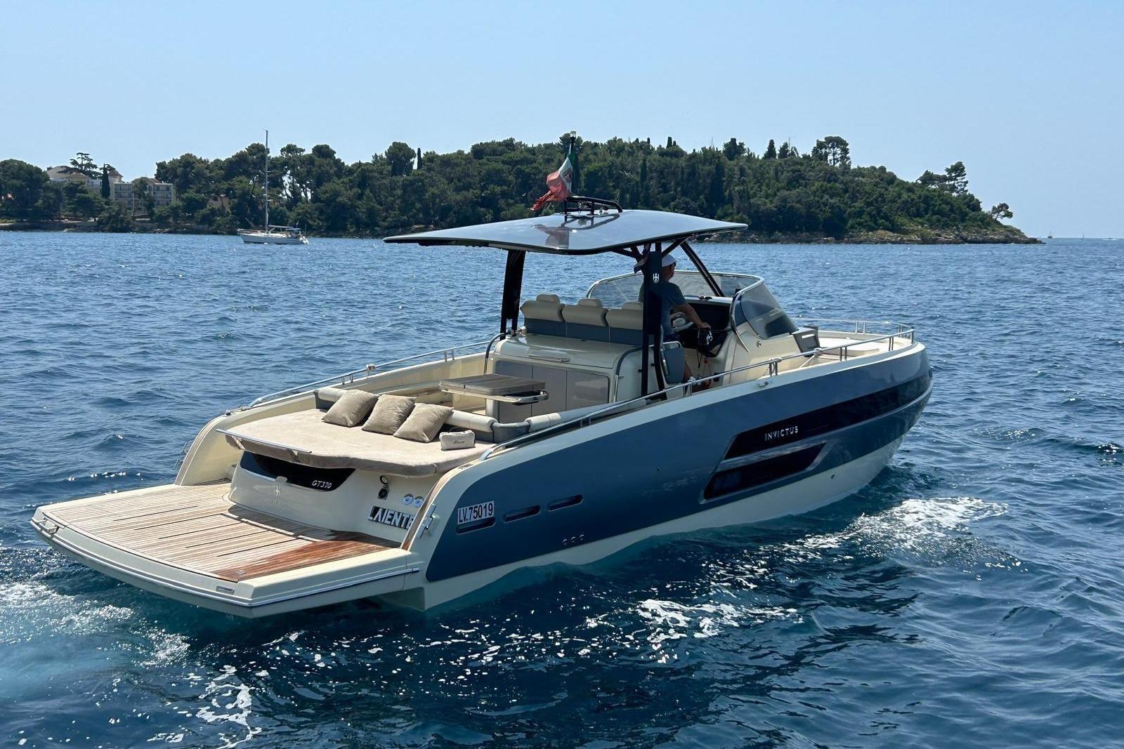 Brokerage Image - 2022 370