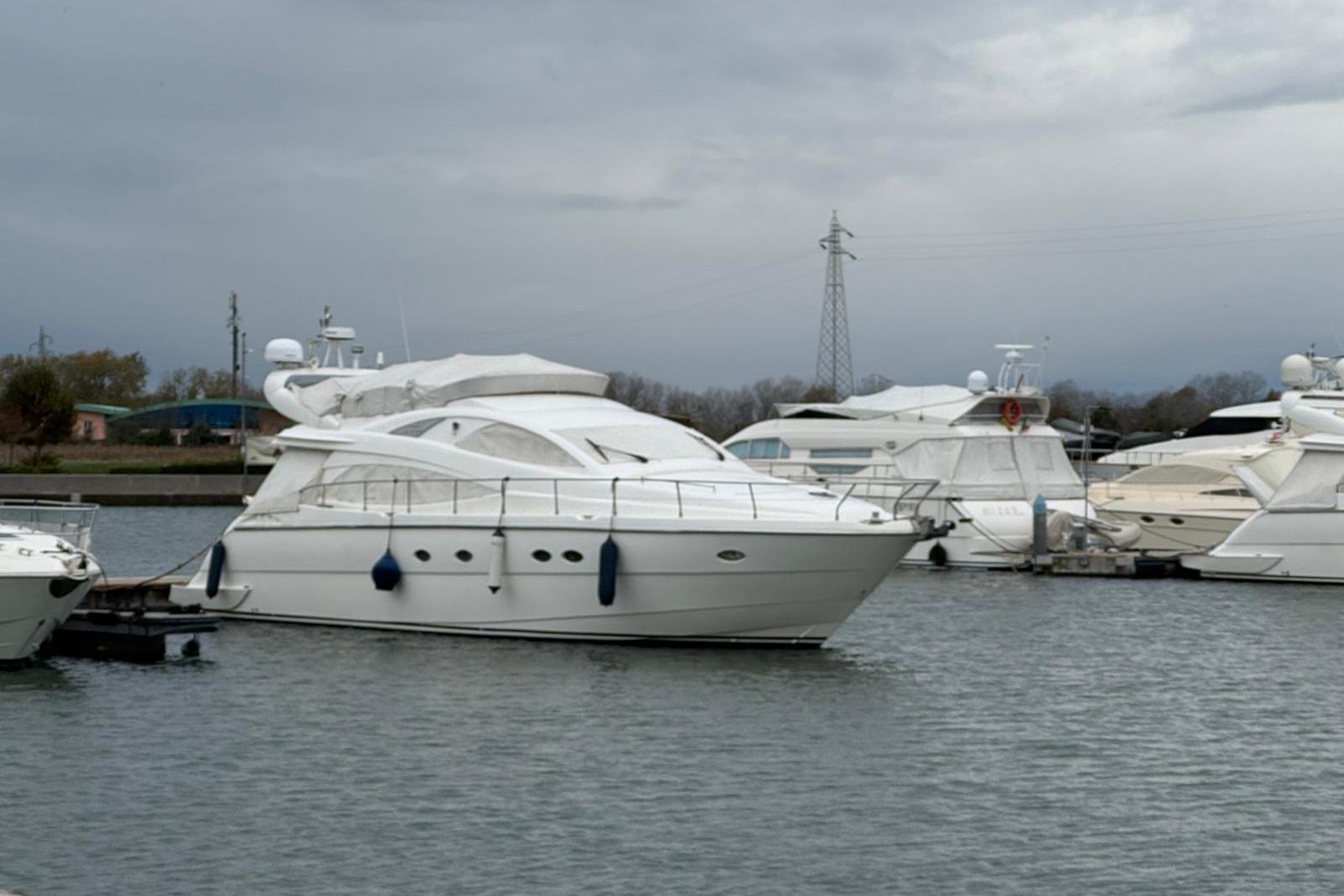 Brokerage Image - 2006 56