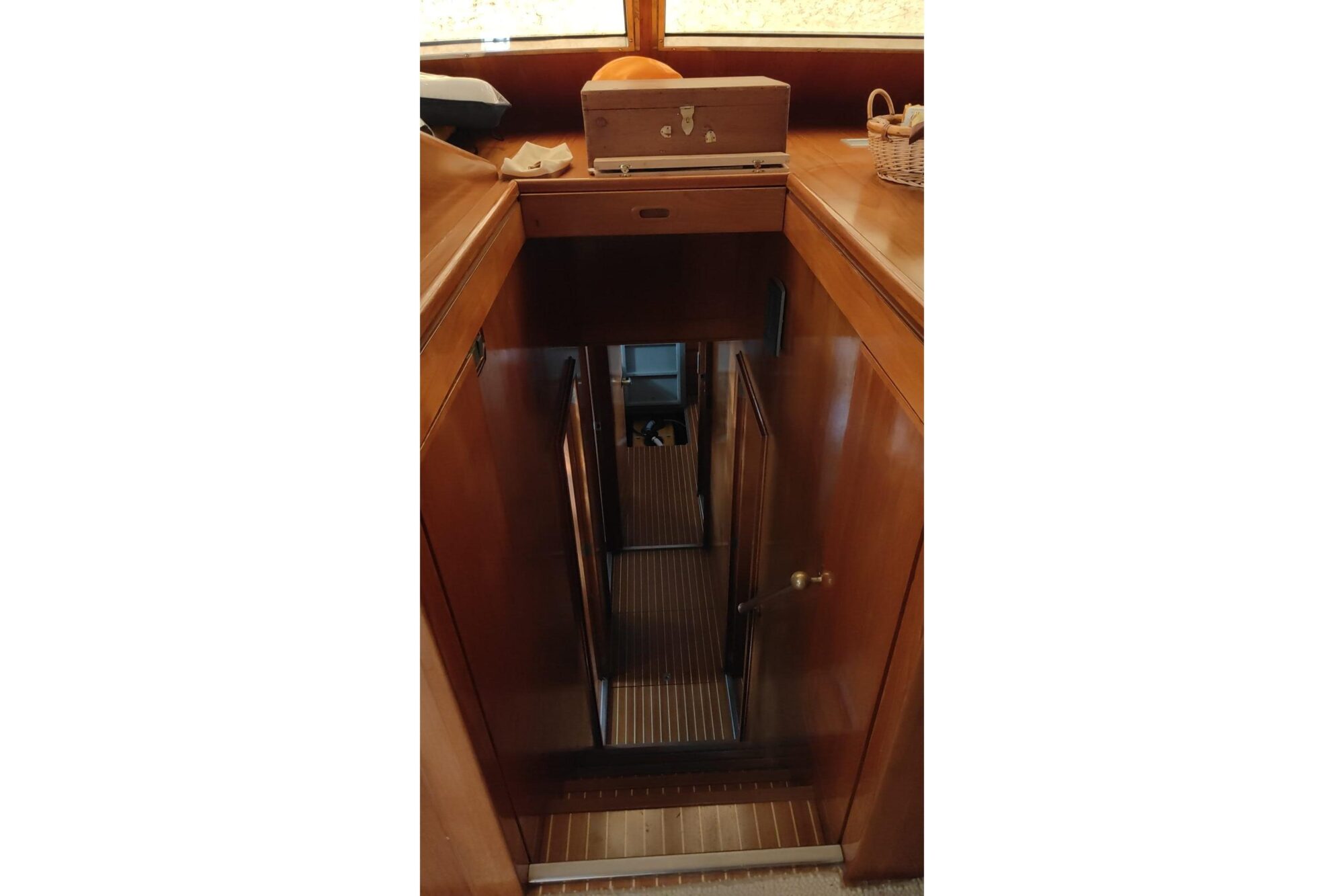 Brokerage Image - 1970 Atlas