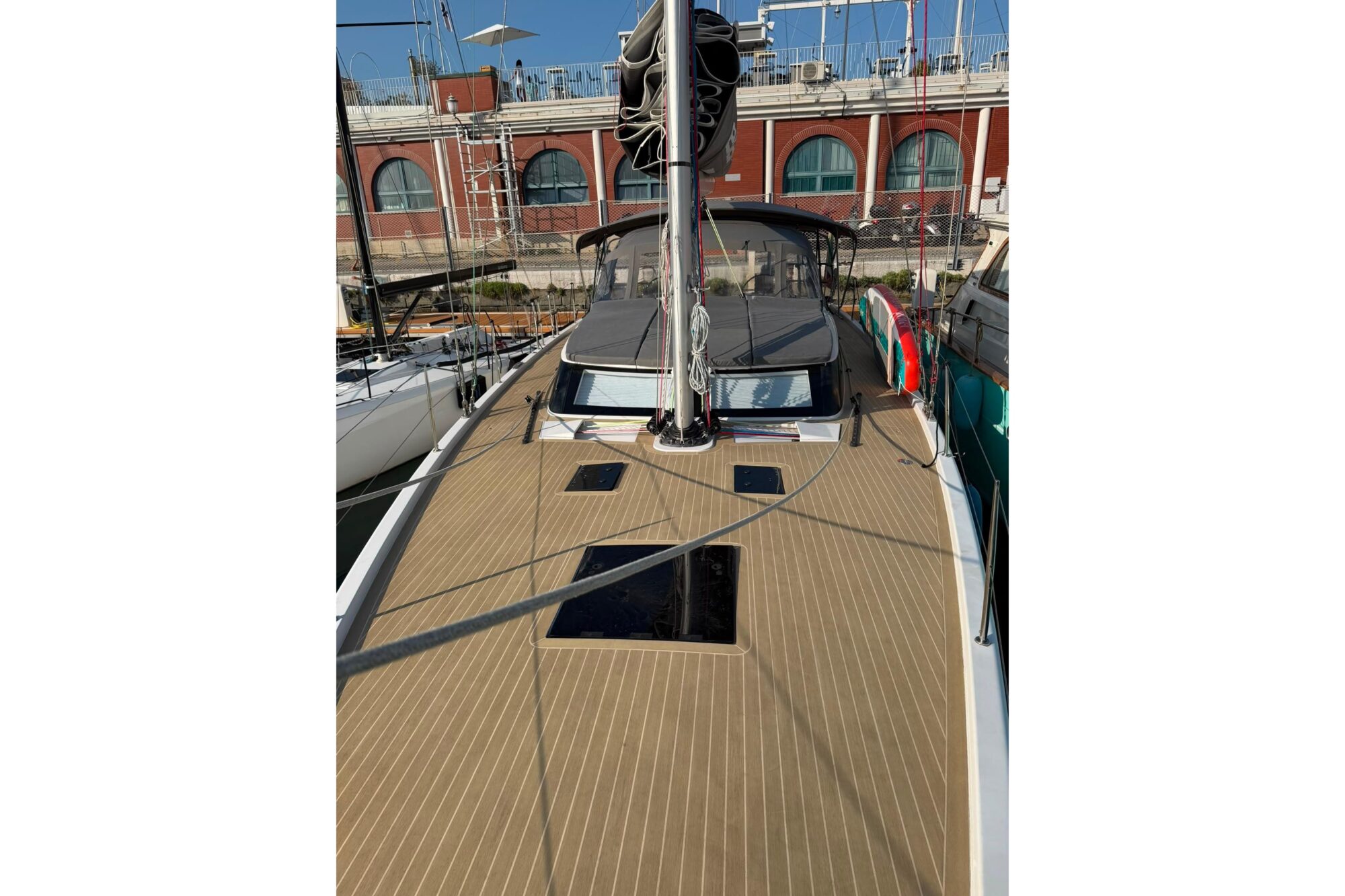 Brokerage Image - 2023 GT6