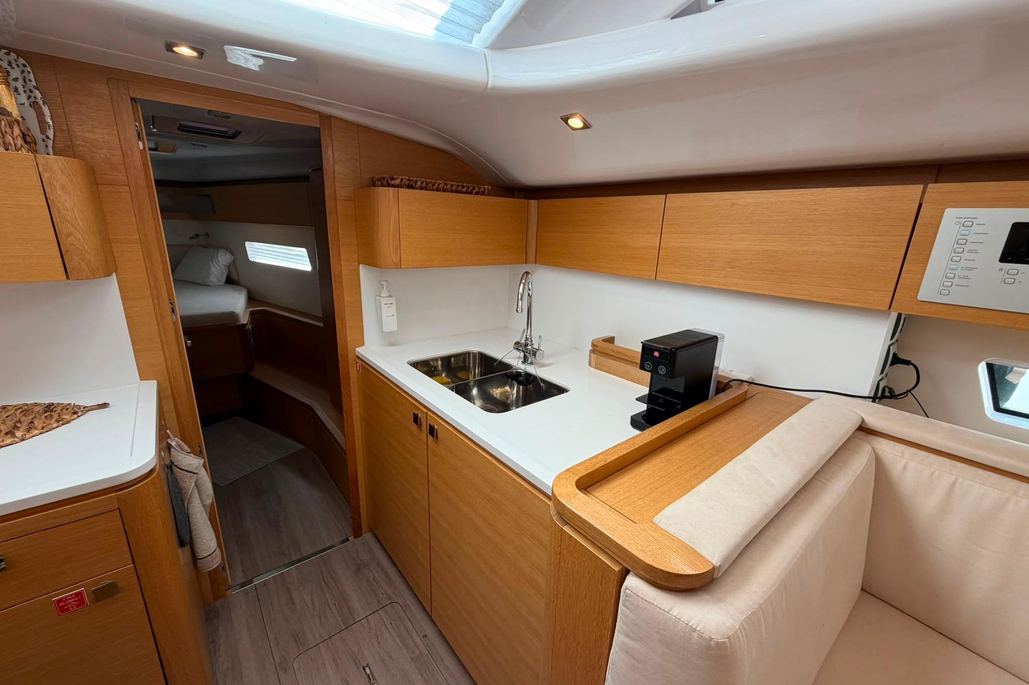 Brokerage Image - 2023 GT6