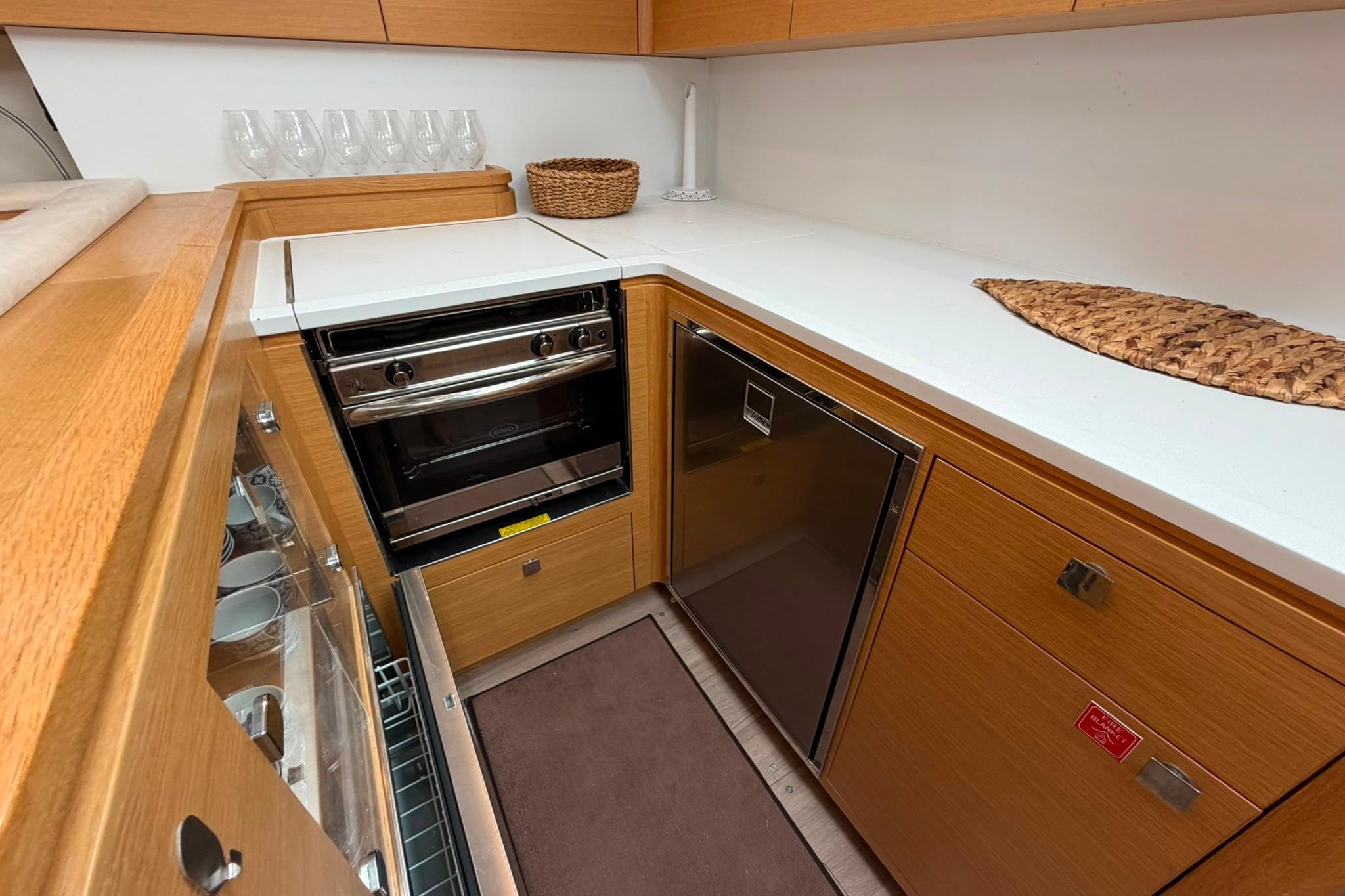 Brokerage Image - 2023 GT6